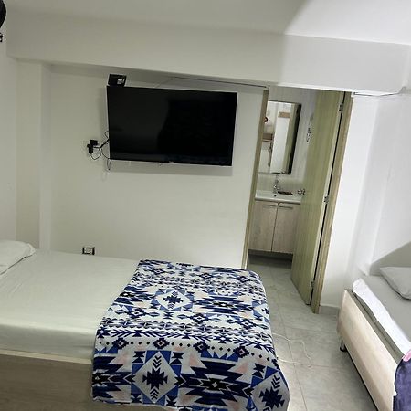 Hotel Urbano 70 Medellin Exterior photo